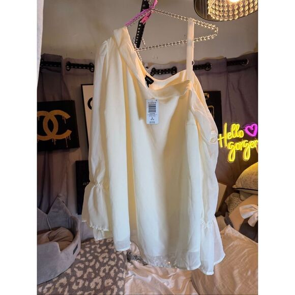Torrid asymetricial one shoulder top:blouse shirt  size 3 retro pinup glam white - Picture 4 of 5
